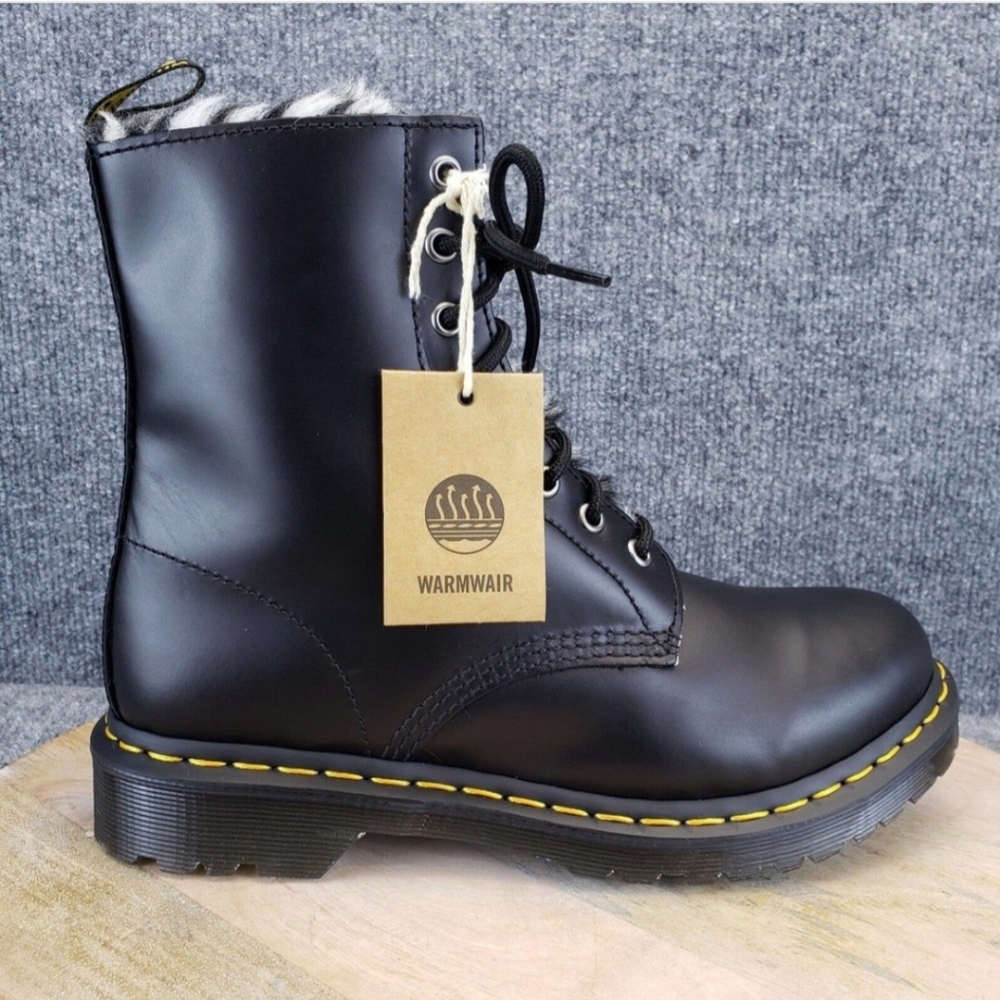 Dr. Marten Serena 1460 Women's Size 9 Black Leather Faux Zebra Fur Lined Boots